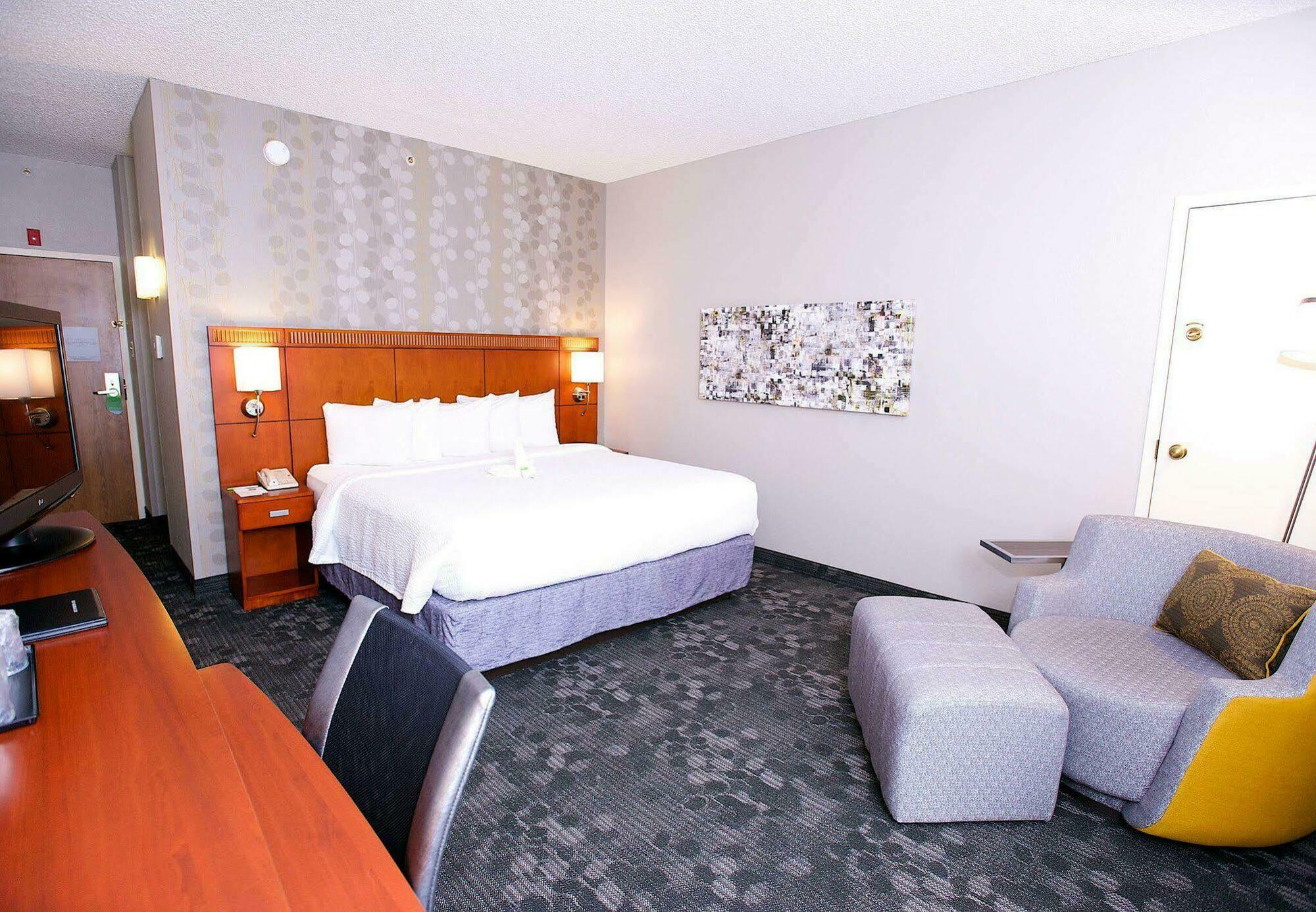 Courtyard By Marriott Dallas-Fort Worth/Bedford Exteriér fotografie